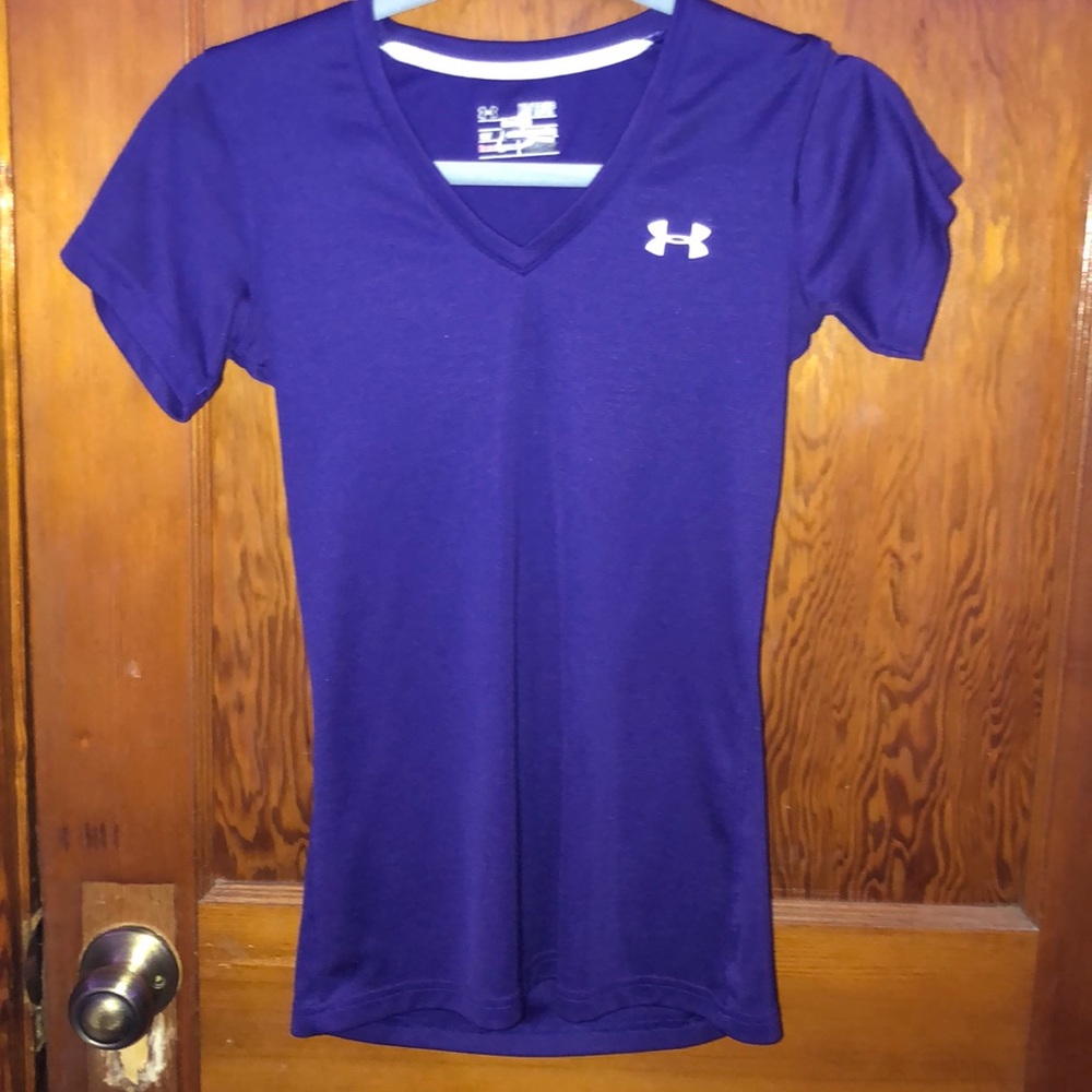 purple under amour shirt